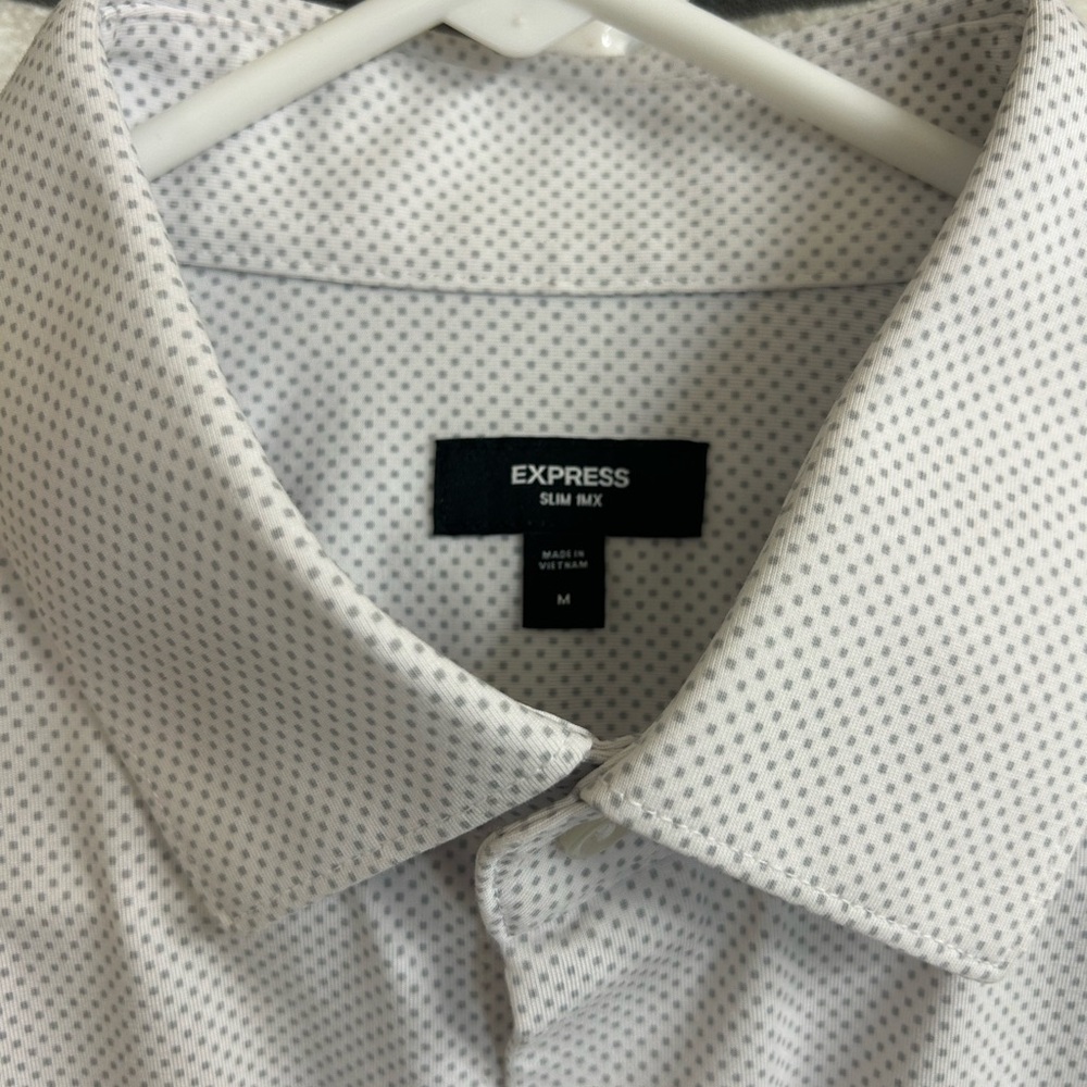 Express Slim Fit Men's White Shirt with Gray Microdot Pattern